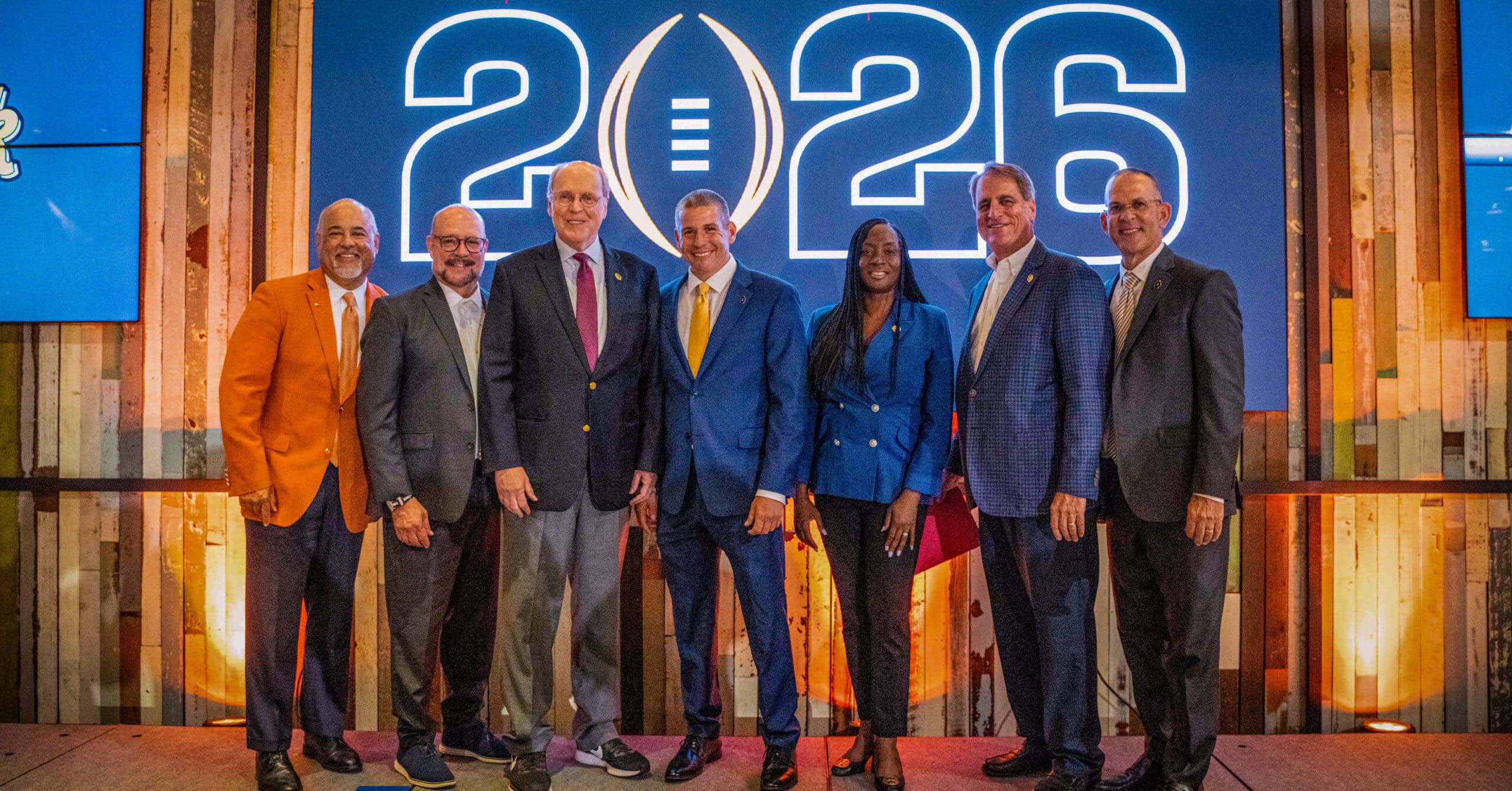 Hard Rock Stadium to host 2021 college football championship game